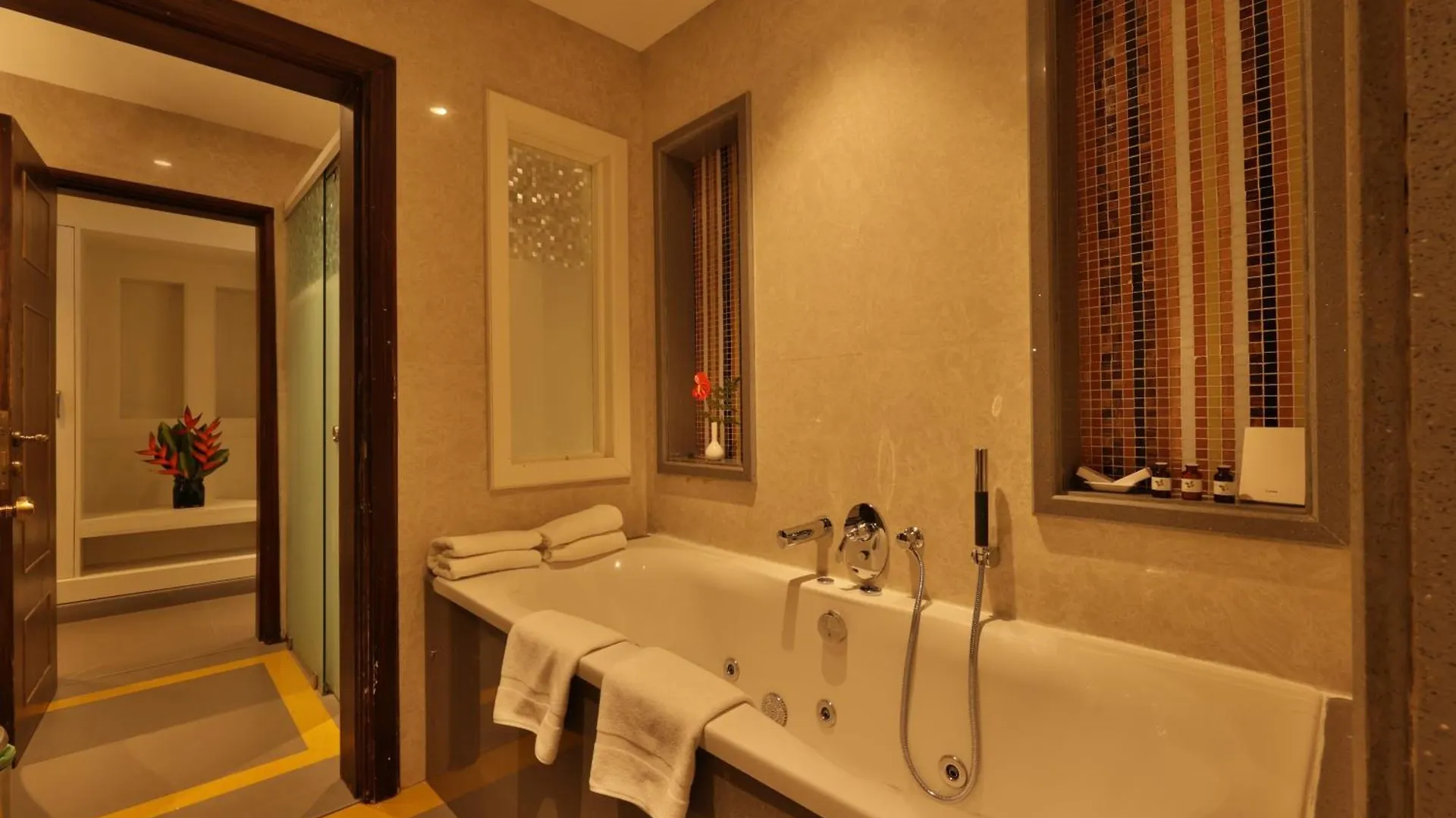 Fragrant Nature Munnar Hotel