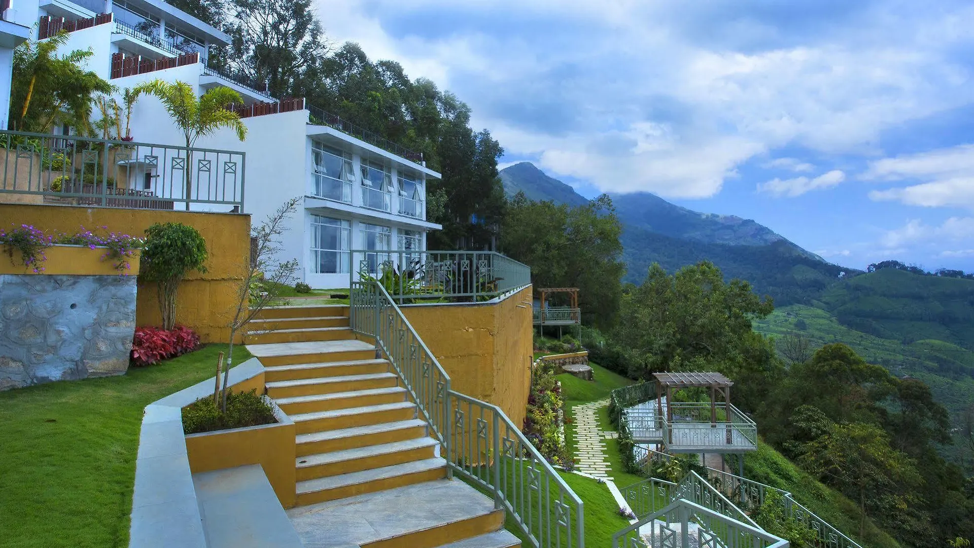 Fragrant Nature Munnar Hotel