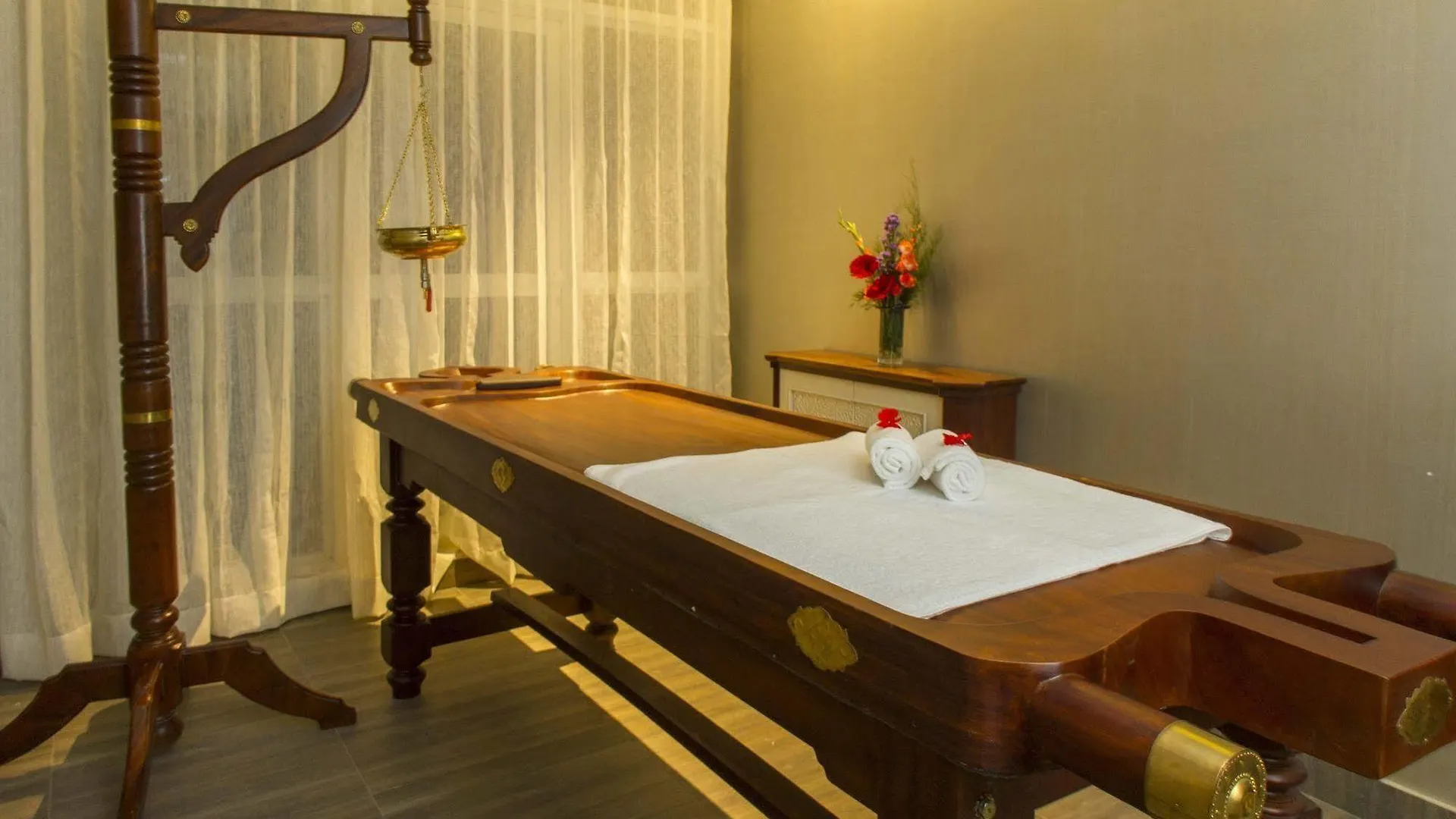 Fragrant Nature Munnar Hotel